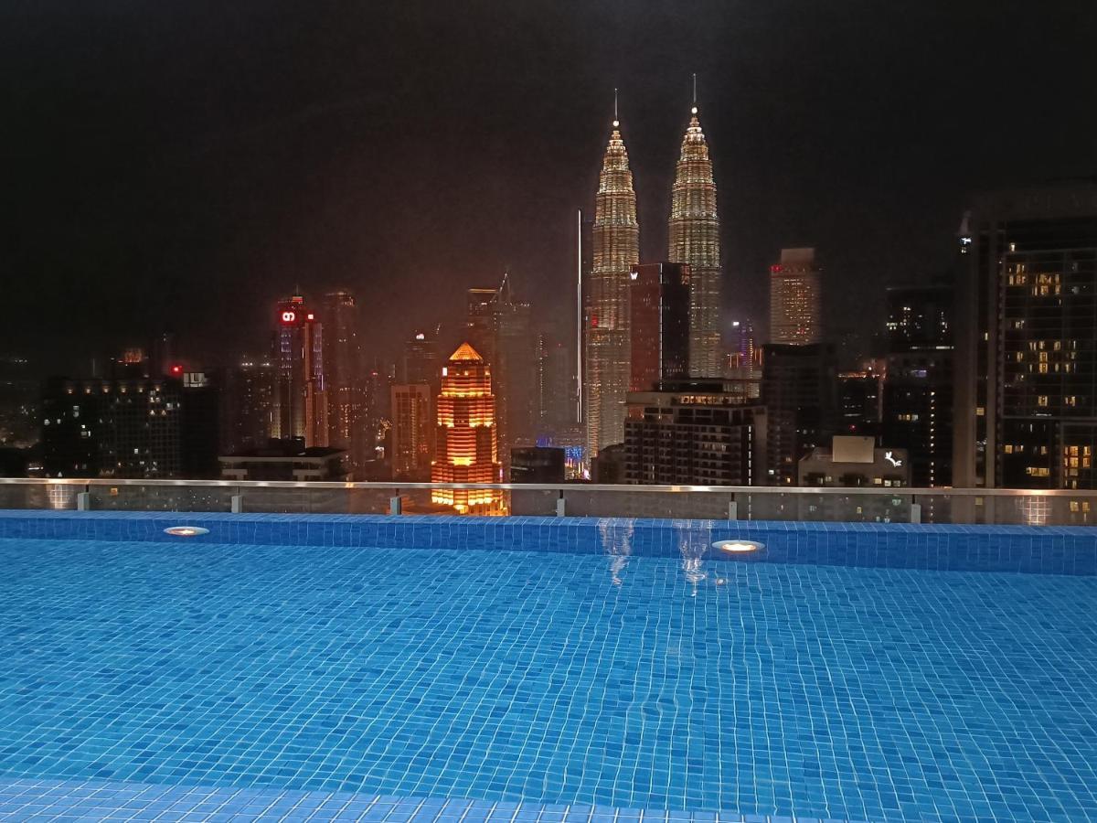 Cl 27A Insta Klcc View & Infinity Pool View Apartman Kuala Lumpur Kültér fotó