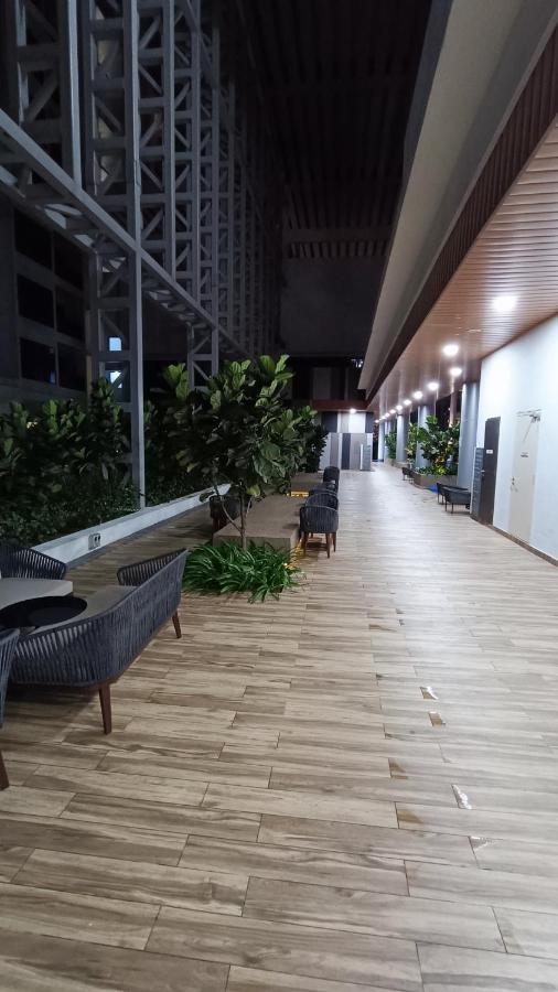 Cl 27A Insta Klcc View & Infinity Pool View Apartman Kuala Lumpur Kültér fotó