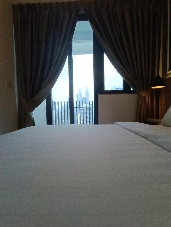 Cl 27A Insta Klcc View & Infinity Pool View Apartman Kuala Lumpur Kültér fotó
