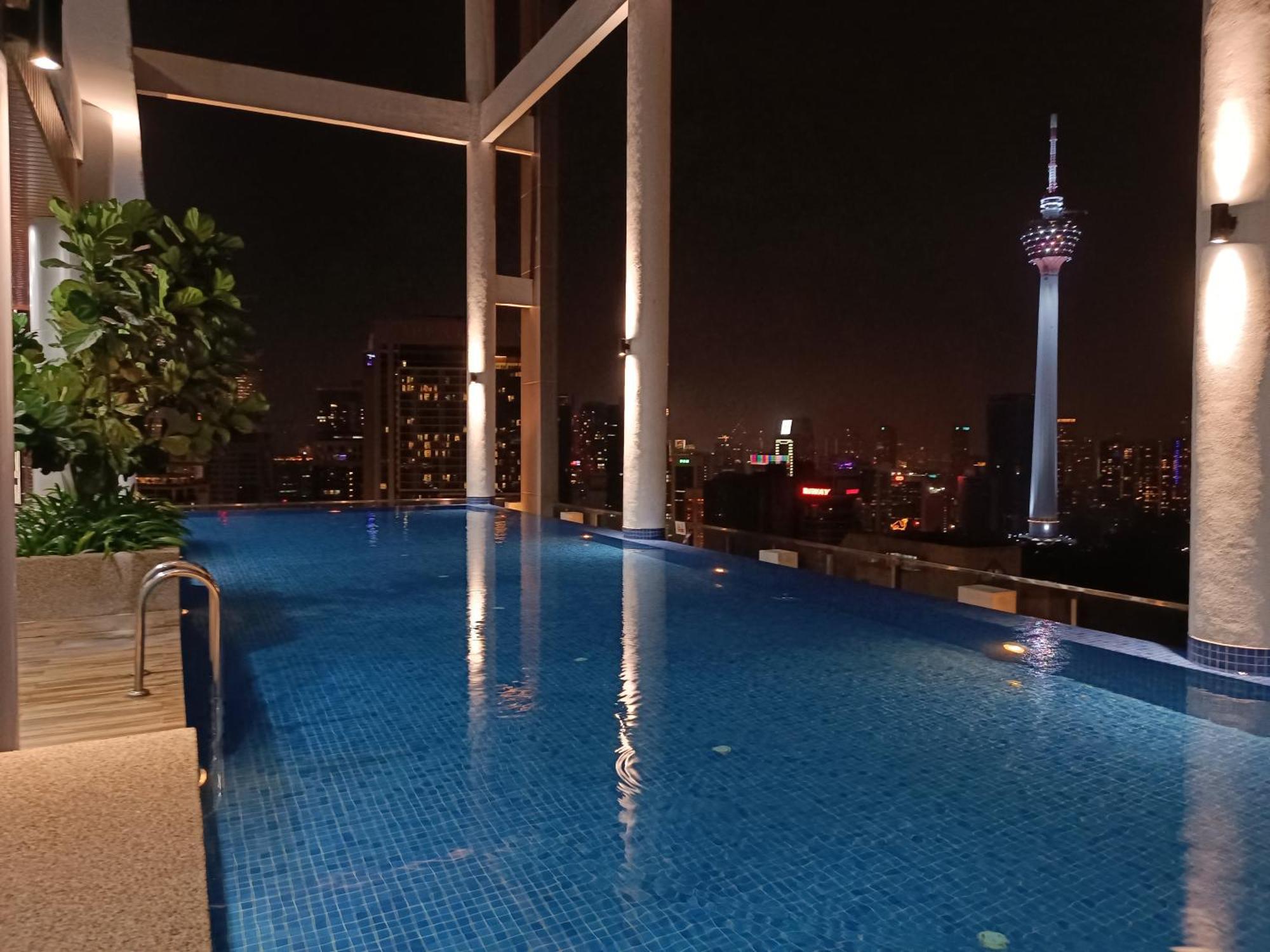 Cl 27A Insta Klcc View & Infinity Pool View Apartman Kuala Lumpur Kültér fotó
